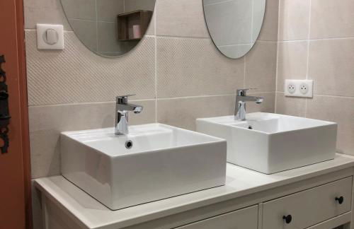 Manoir de Champvert - Foto 74