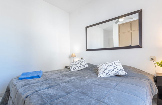 4 bedroom House in Castelló d'Empúries with private pool and garden - Photo 12