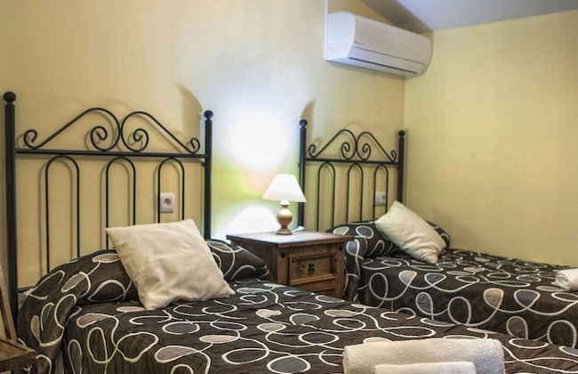 Apartamentos Rurales La Casa de Luis - Photo 2