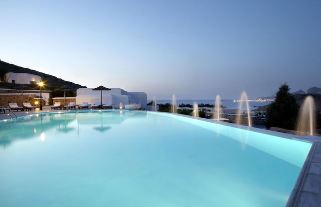 Hotel Mediterranean - Photo 54