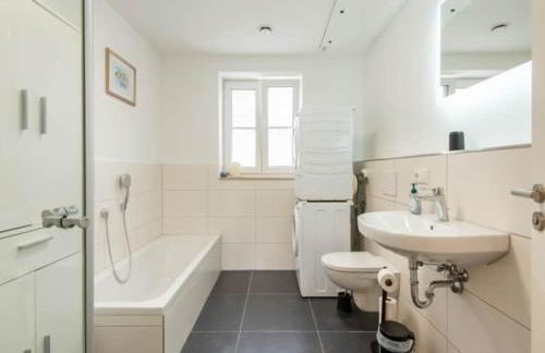 Moderne Ferienwohnung Maria Legoland 70m2 & Moderne Monteurzimmer 80m2 - 2-12 Gäste - Photo 34