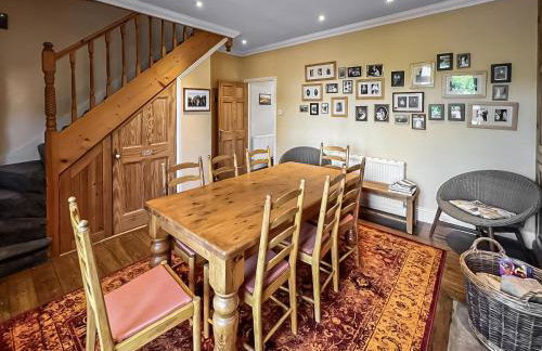 Lancashire And Yorkshire Cottage - Photo 3