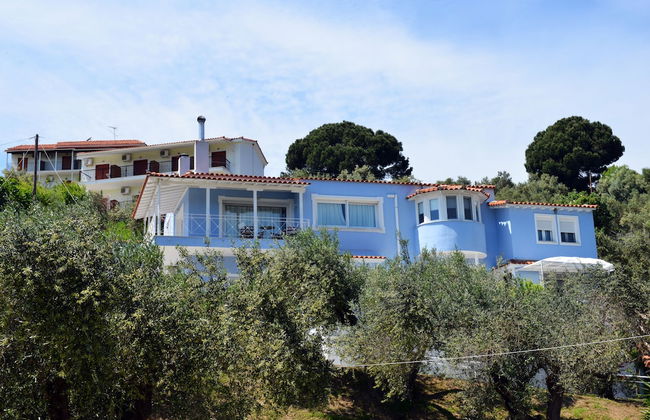 Orestis Suites - Photo 1