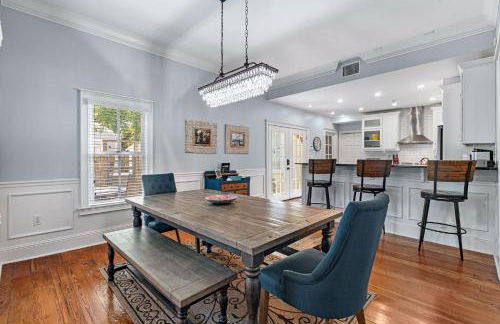 Secret Garden Hideaway l Walk to DNTN l Sleeps 8 - Foto 27