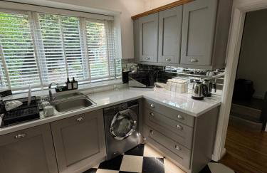 The Secret Garden Retreat With Hot Tub - Foto 25