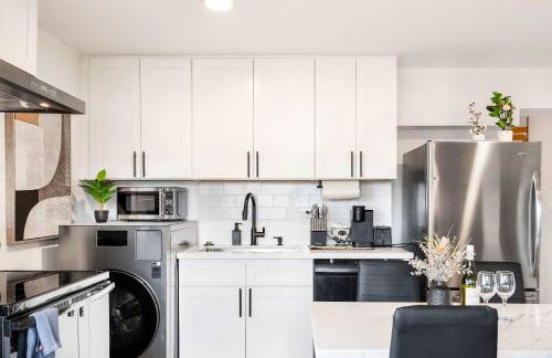 Newly Remodeled 2BR Home Near DT & Sports Arenas - Foto 4
