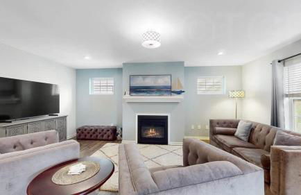 SoHa Year Round Heated Indoor Outdoor Pool - Photo 6