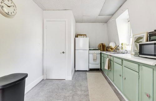 Explore Dtwn, Parks and Colleges Cozy Worcester Apt - Foto 8