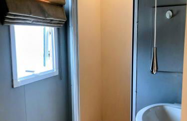 PD Wonderwall Caravan, Direct beach access & Beds made on arrival & GCH - Foto 26