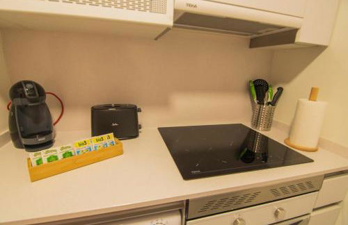 LA TERRAZA DE LA VEGA - Ubicación inmejorable , wifi , terraza y parking gratuito - Foto 33