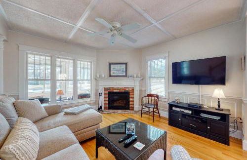 Quaint Bungalow - Foto 1