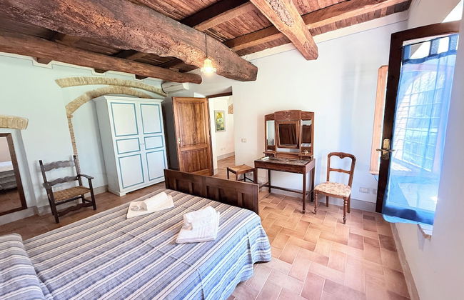 Spoleto Biofarm-sleeps 8 Guests-salt Water Pool-beautiful-exclusively Yours-wifi - Photo 5