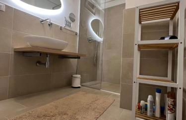 Trullo il Gelso with Private Salt Water Infinity Pool and Jacuzzi inside - Foto 43