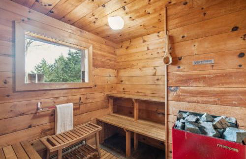 Serene Architect-Designed Vermont Chalet home - Foto 28