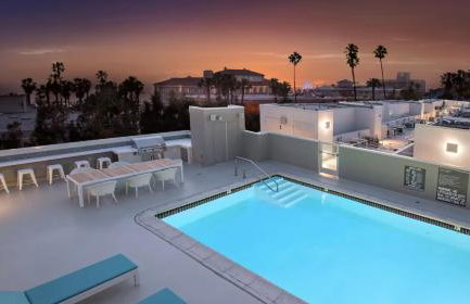 Ocean Views - Rooftop Pool 2BR Santa Monica - Foto 35