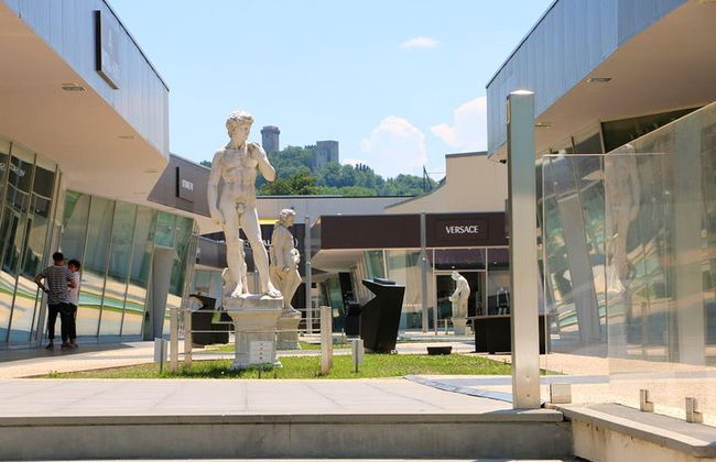 Einkaufstour im Einkaufszentrum - Foto 6