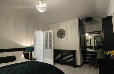 Comfy NEC, Birmingham Airport Stay, Free Parking - Foto 8