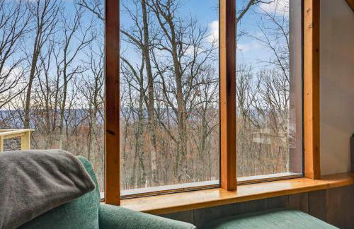 Cozy Mountain Retreat with Hot Tub & Fire Pit - Foto 18