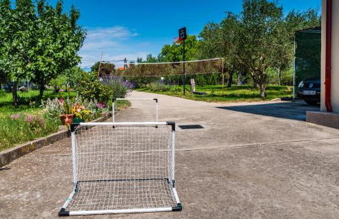 Five-Bedroom Holiday Home In Suhovare - Foto 14