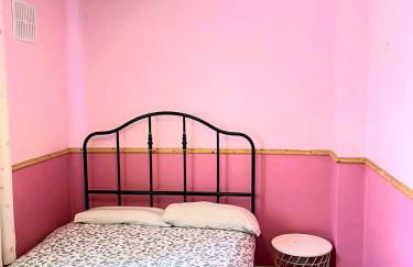 Specious 3bed property with parking & large garden - Foto 14