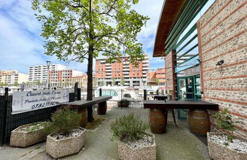 Sunset Duplex - Grand-Rond, Jardin des plantes, centre-ville, 2 BDRs 60m2, AC, Netflix - T3 60m2 avec clim - Foto 36