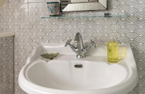 Stylish Cottage Peaceful Rural Retreat Pass The Keys - Foto 17