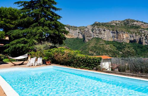 Villa Tamagna - Swimming Pool, Barbeque, Garden - Photo 33