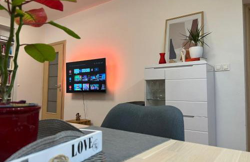 Split apartment - 5 min by car to the beach & city center - free public parking - Foto 29