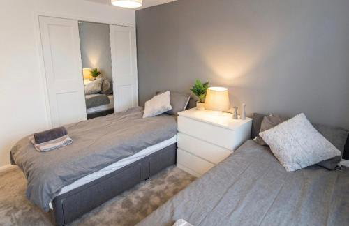 3 Bed House - Sleeps 6 - Parking - Pets - Garden - Foto 19