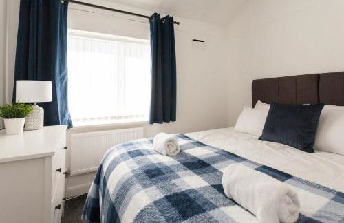 Warrington House, driveway parking & WiFi! - Foto 7