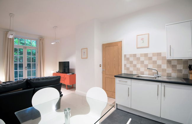 Apartment 2 The Grove - Photo 12