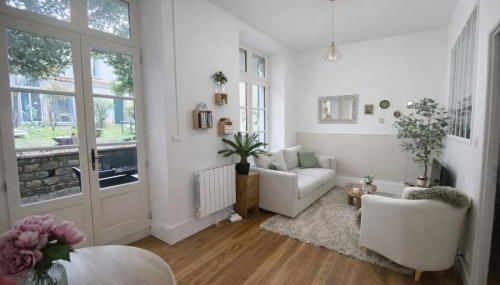 Appartement cosy avec oasis privée, salle de jeux, vélos bienvenus - Foto 3