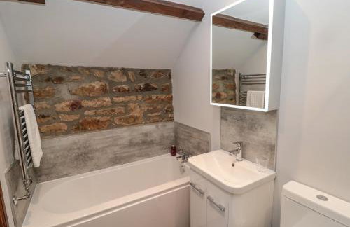 Granary Cottage - Photo 21