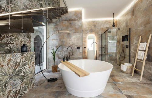 Eclipse #1 - Photo 45