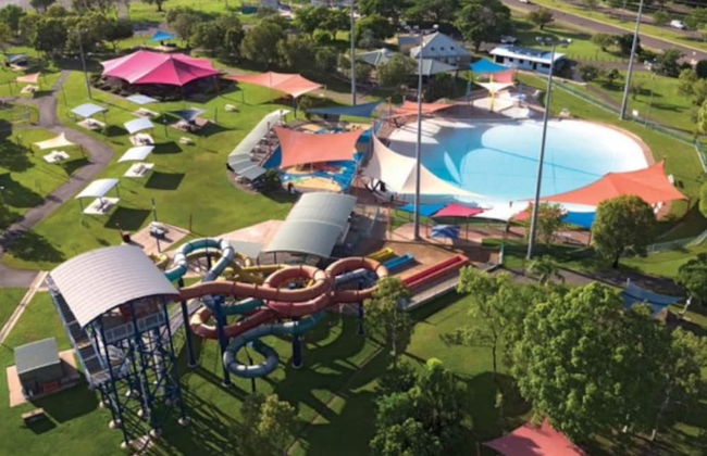 Majestic Manor Stylish Super Home Pool BBQ - Foto 32