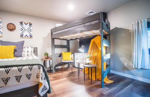 2 Houses, 22+Guests, 2 Hot Tubs, Renovated, Events Welcome! - Foto 32