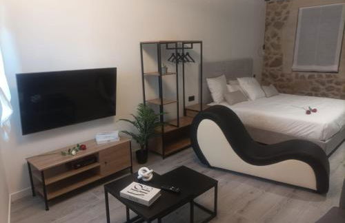 The Romantic Loft - Photo 18