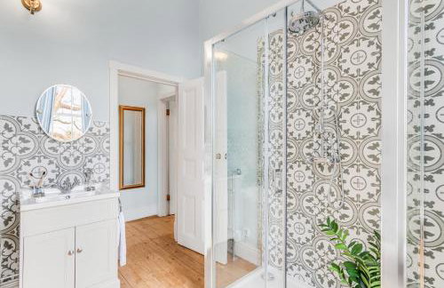 Beccles Georgian Mansion l 9 Bedrooms, Hot Tub & Parkland - Foto 21