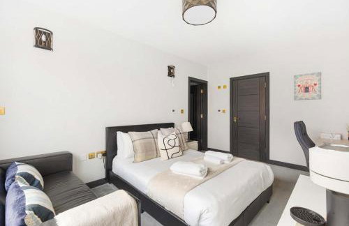 Modern En-suite Double - Queens Park - Foto 15