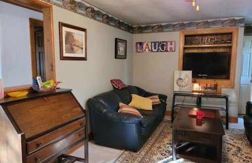 Lake Congamond Suffield House - Foto 13