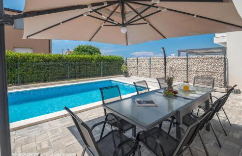 Nice Apartment In Radmani - Photo 2