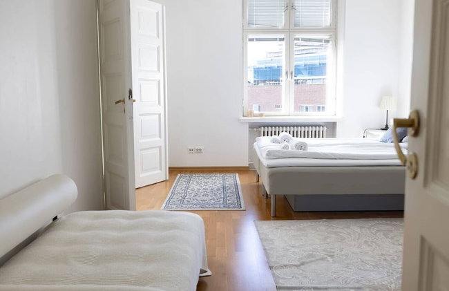 2ndhomes Stunning Top Floor Residence with 2BR & Sauna - Foto 34