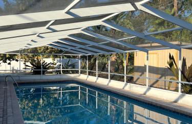 Modern house with pool near Downtown - Foto 22