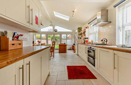 Haven House Gorgeous Lymington Home with Garden and Studio near New Forest - Foto 34