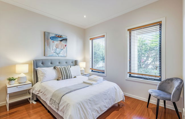 StayAU Magnificent Lakefront Villa - Foto 21