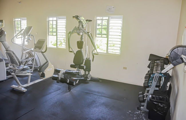 HAPPY HOLIDAYS at Drax Hall Country Club - Foto 26