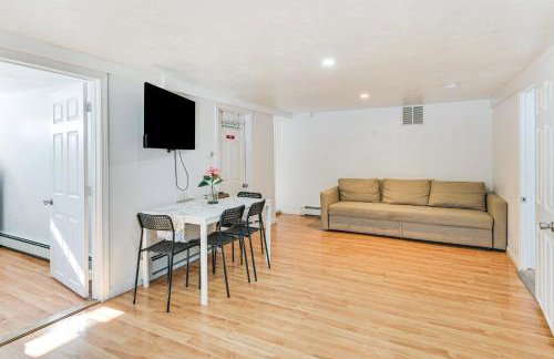 12 Mi to Dtwn Boston Apartment in Braintree - Foto 1