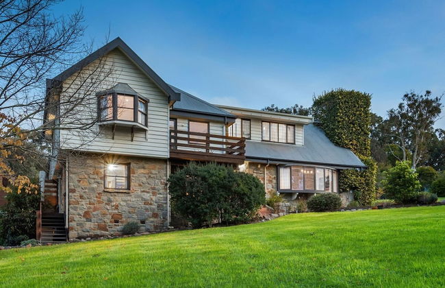 The Peninsula Chateau Lodge-inspired Luxury - Photo 39