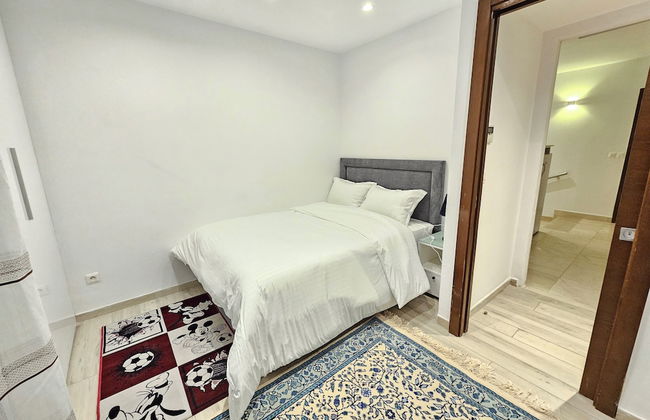 Stylish Luxe House with Garden Marsa - Foto 24