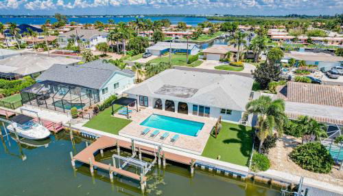 NEW! Cortez Cabana! Canal front home with heated pool & boat dock! - Foto 4